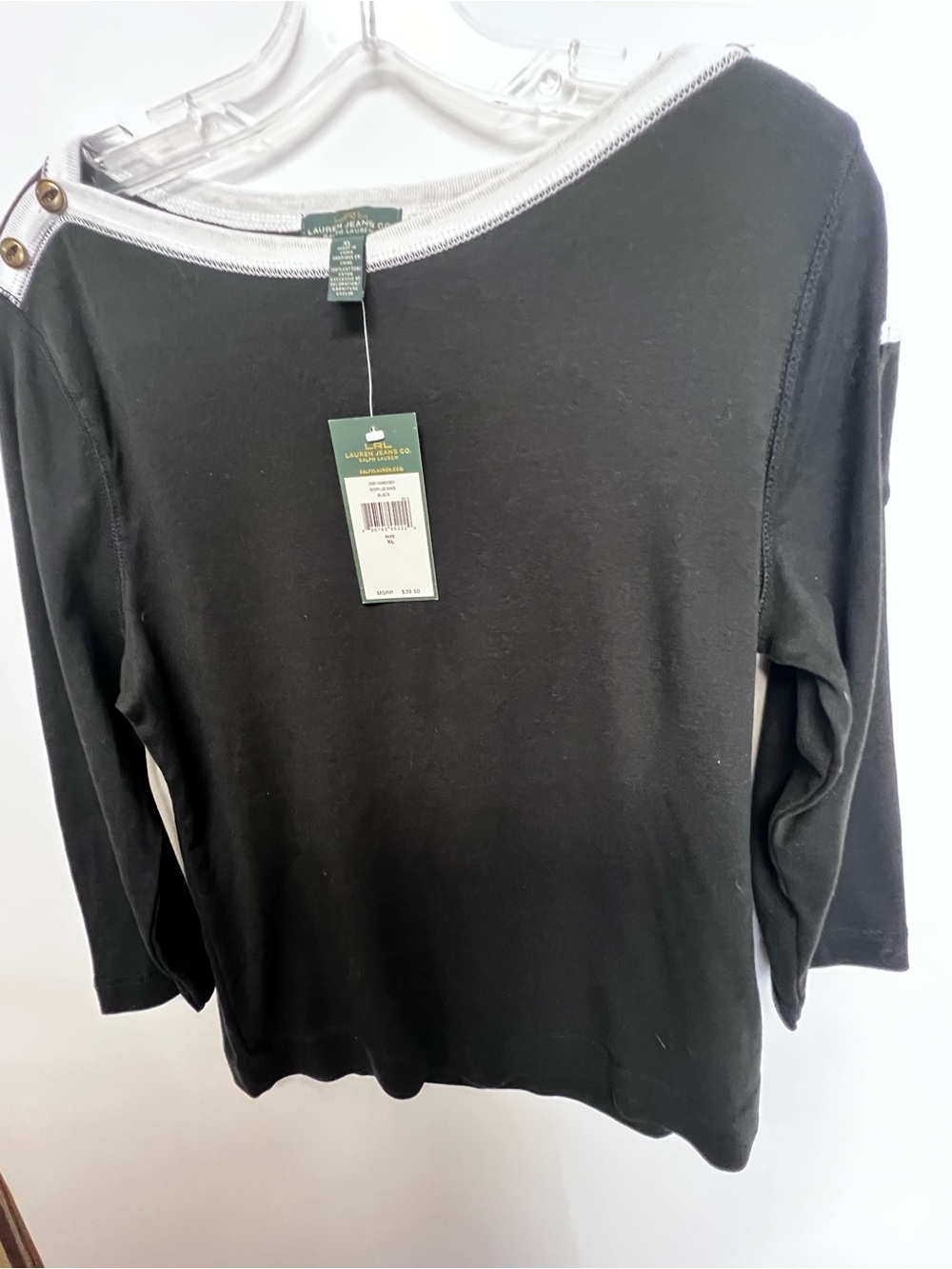 LAUREN JEANS & CO 3/4 SLEEVE BOATNECK BLACK TOP W/WHITE TRIM & DECORATIVE BUTTON